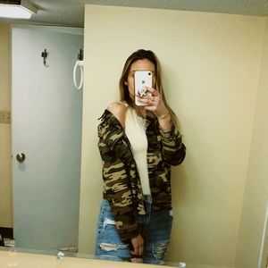 Anthropologie Camouflage Button Down Jacket Size L